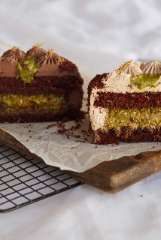 NEW Bento cake Dubai chocolate — Mimi Cake